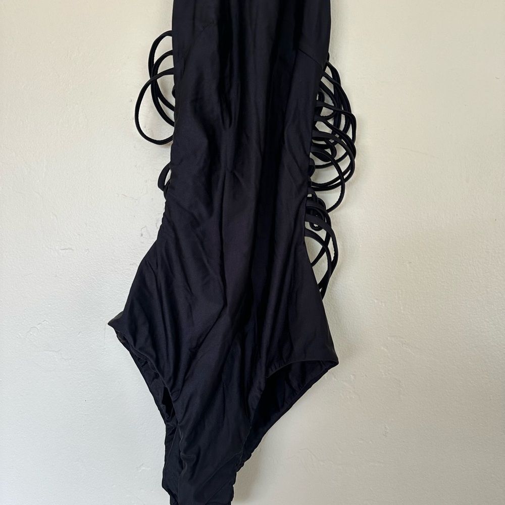 House of CB London Black Ladderback One Piece Swim Zipper Size S - Picture 5 of 8